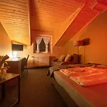 Kapitan Pirat Apartman *