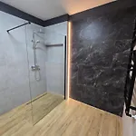 Kapitan Pirat Apartman *